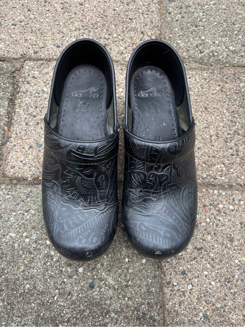 Dansko size 38 Black Embossed Leather Slip-On Clogs